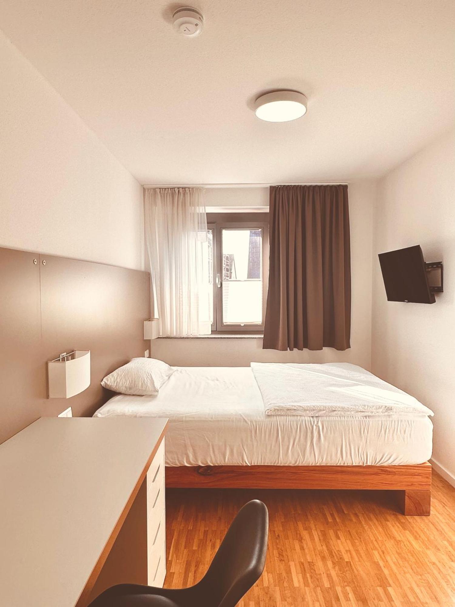 Stadthaus Neckarsulm Serviced Apartments - Stadthaus Schrade Rum bild